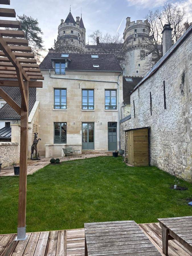 Gîte pour 2 personnes, avec vue et jardin dans Château de Pierrefonds - 4