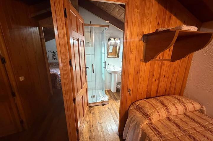 Casa Rural en Lagunas de Ruidera -Fuentecillas - Piscina - Barbacoa - Jacuzzi in Ossa de Montiel, La Mancha