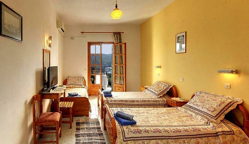 Maison d’hôte pour 2 personnes, avec piscine ainsi que vue et balcon à Corfou - 3