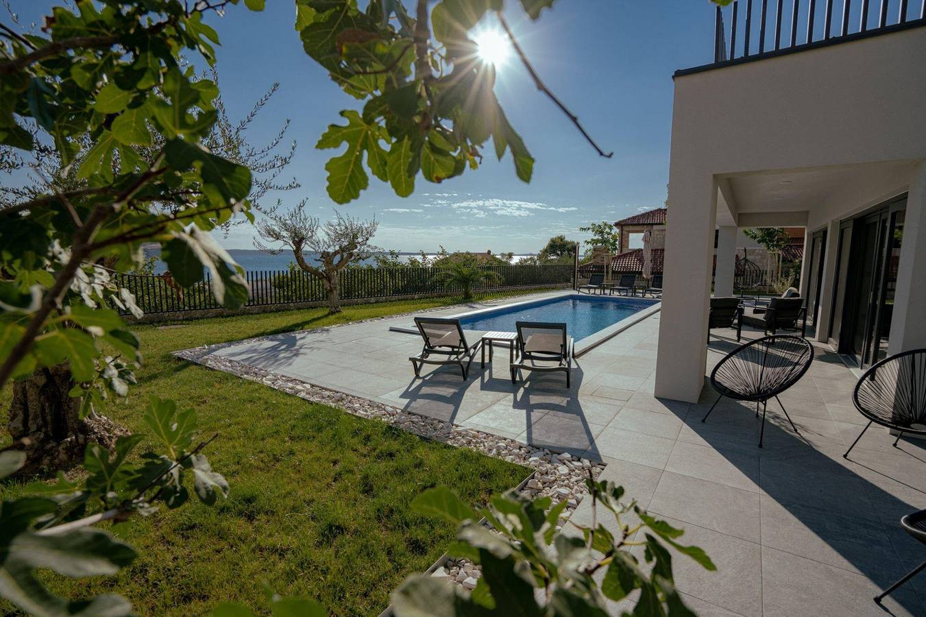 Strandnahe Villa Kara Sevda für 10 Personen in Rtina, Zadar