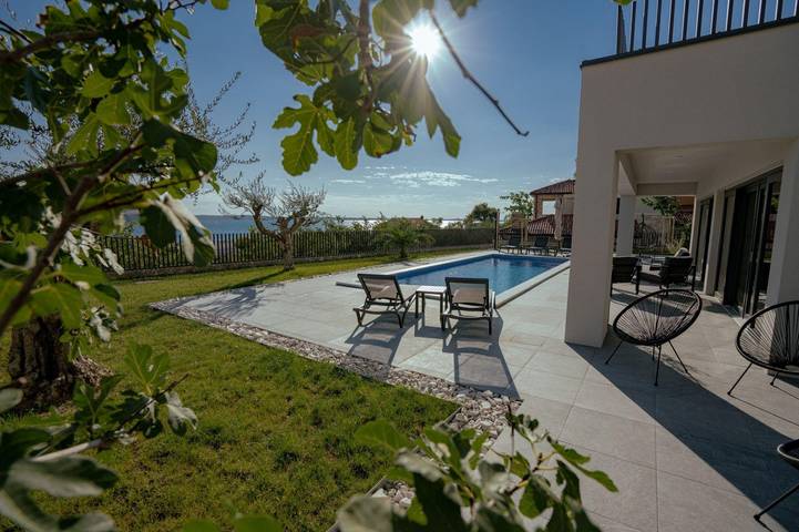 Ferienhaus für 10 Personen, mit Garten und Terrasse - 1