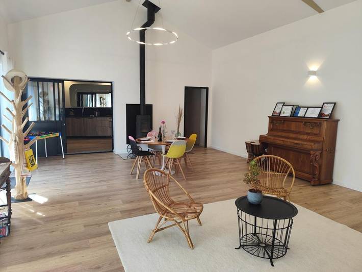 Gîte pour 4 personnes, avec piscine et jardin ainsi que terrasse et vue à Pont-du-Casse - 2