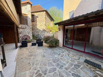 Gîte pour 4 personnes, avec terrasse à Beaulieu-sur-Dordogne