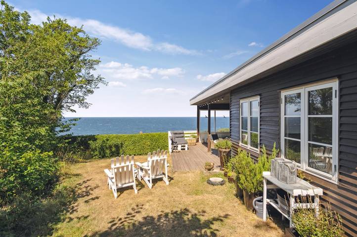 Strandhaus für 6 Personen, mit Terrasse auf Bornholm