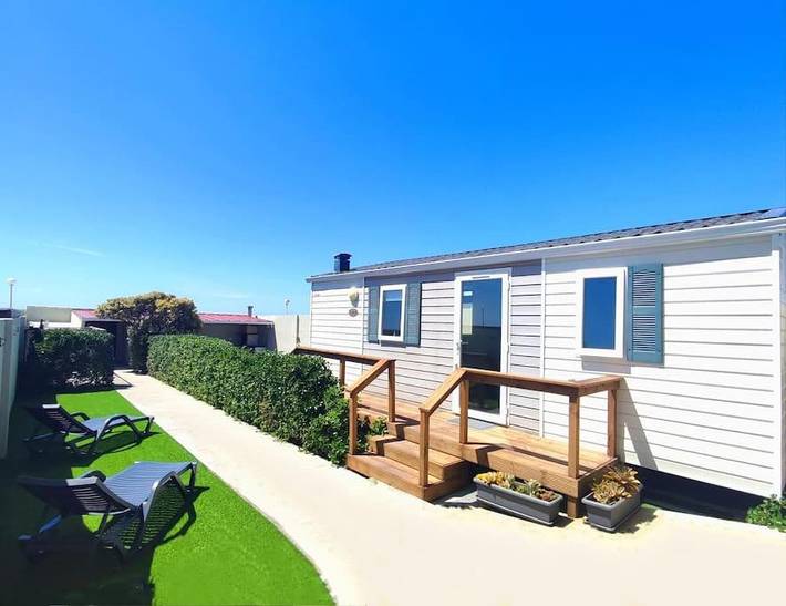 Gîte pour 4 personnes, avec vue ainsi que terrasse et jardin dans Aguçadoura