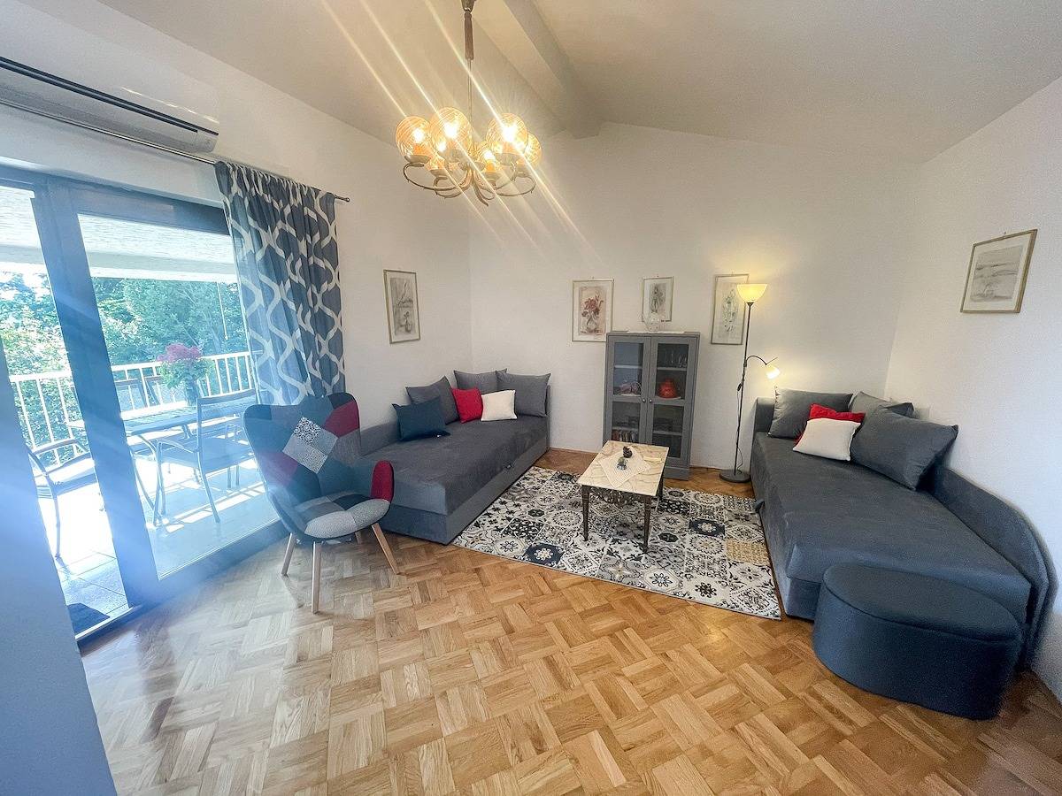 Appartamento vacanze a Kvarn a partire da 115€ a notte