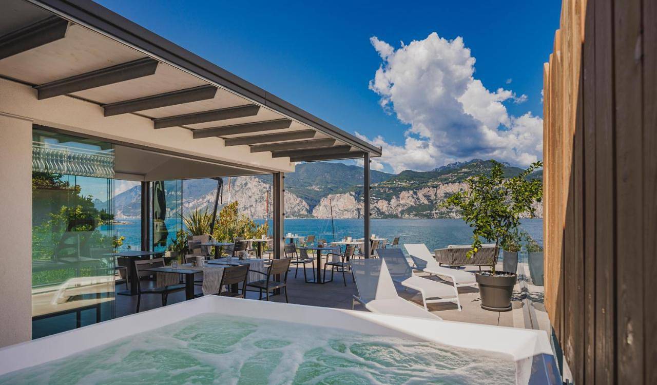 Gabbiano in Malcesine, Gardasee-Berge