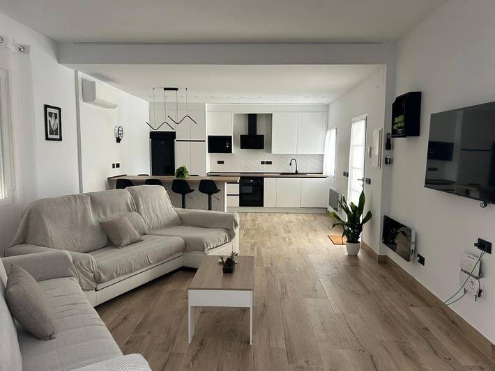Apartamento para 14 personas, con Terraza en Argamasilla de Alba