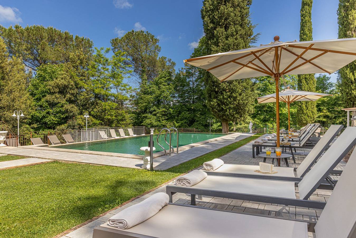 Villa für 16 Personen mit Garten in Chiusi, Chianti