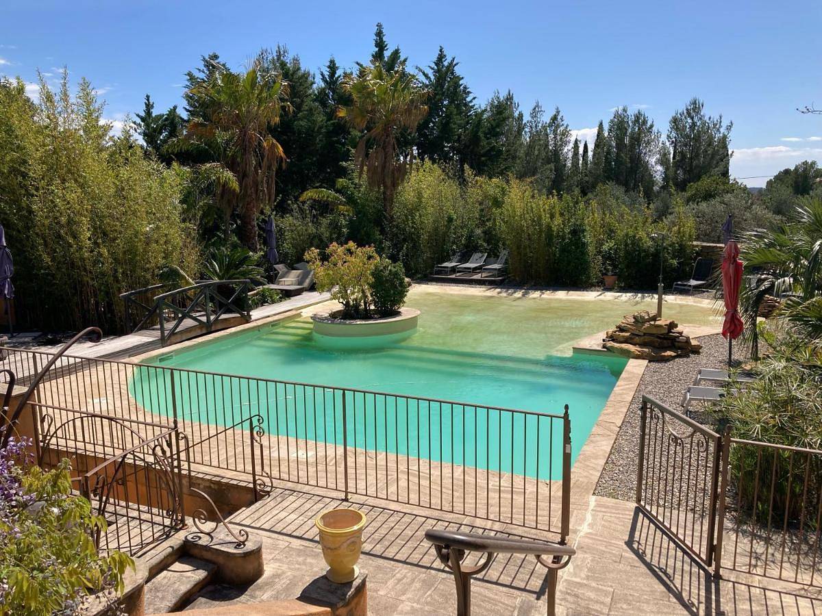 Appartement entier, One-Bedroom Apartment in La Cadière-d'Azur, Côte méditerranéenne (France)