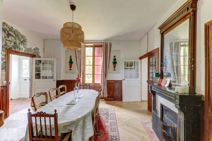 Ferienhaus für 10 Personen mit Garten in Jaligny-sur-Besbre, Vichy und Umgebung