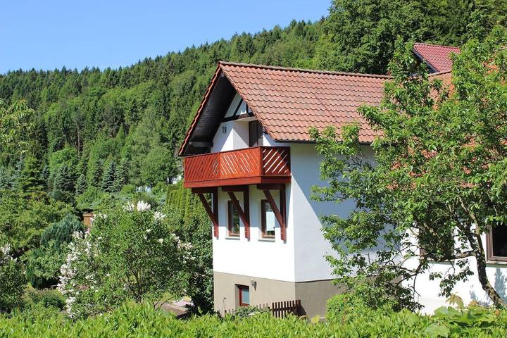 Ferienwohnung für 4 Personen, mit Balkon und Balkon/Terrasse sowie Seeblick in Thüringen