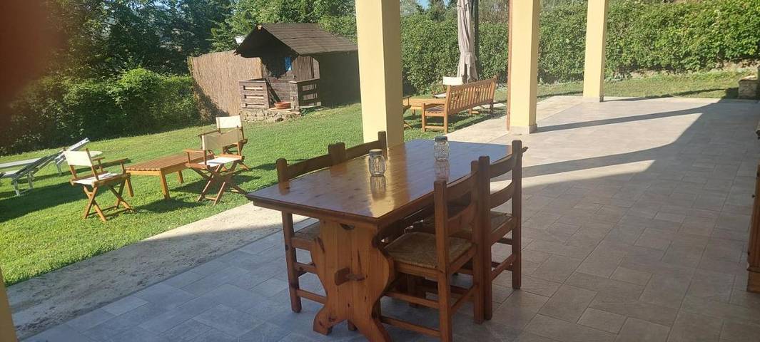 Location de vacances pour 8 personnes, avec jardin ainsi que piscine et vue à Calvi dell'Umbria - 4