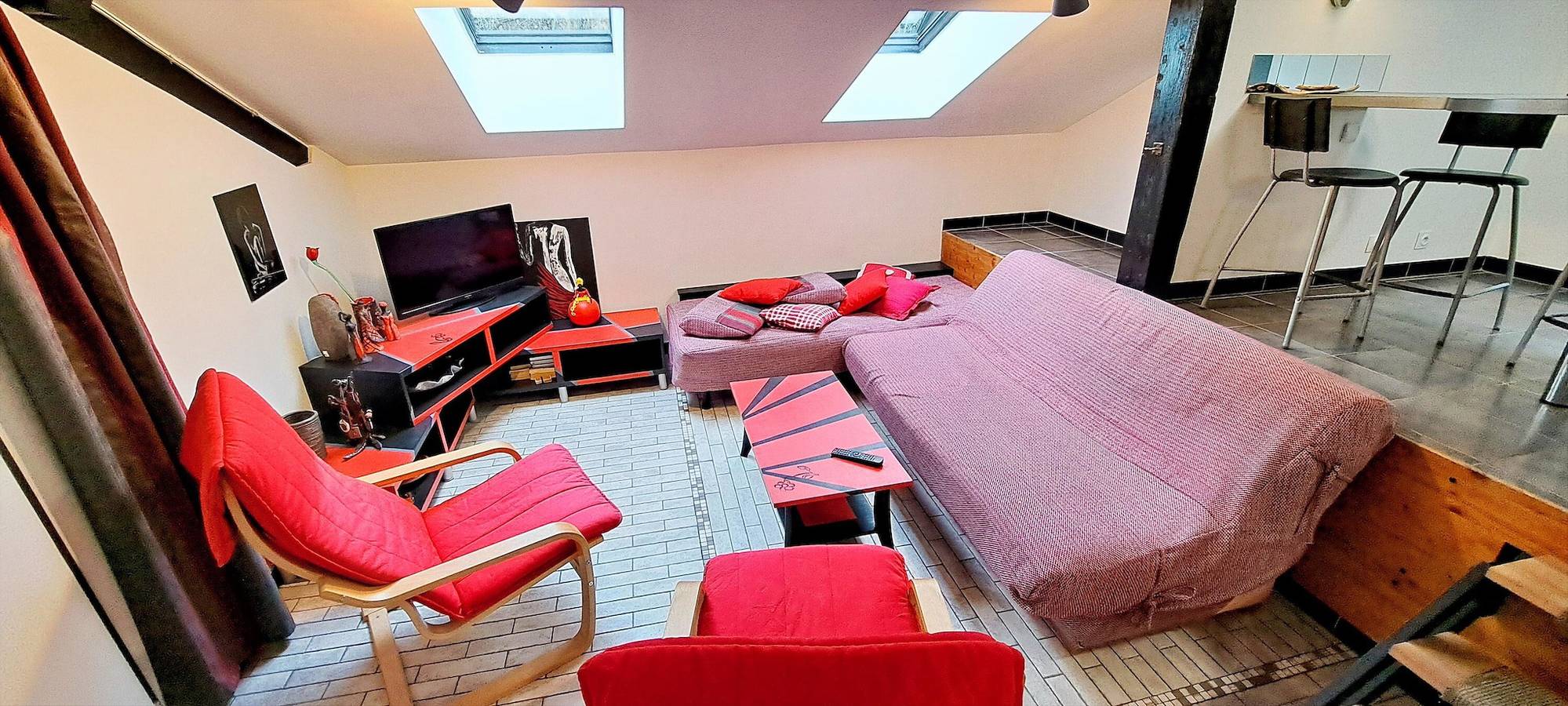 Apartamento entero, Apartamento 'Le Chalet Des Côtes' con terraza privada y Wi-Fi in Saulxures-sur-Moselotte, Parque natural regional de los Ballons des Vosges