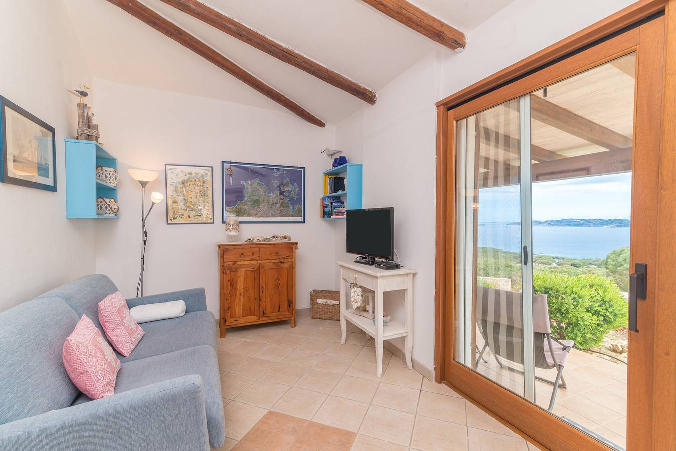Villa "Bella" con vista mare, 2 terrazze e aria condizionata in Conca Verde, Santa Teresa Gallura