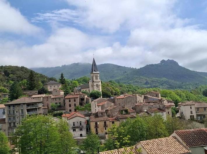 Location de vacances pour 8 personnes, avec terrasse et jardin à Bez-et-Esparon - 2