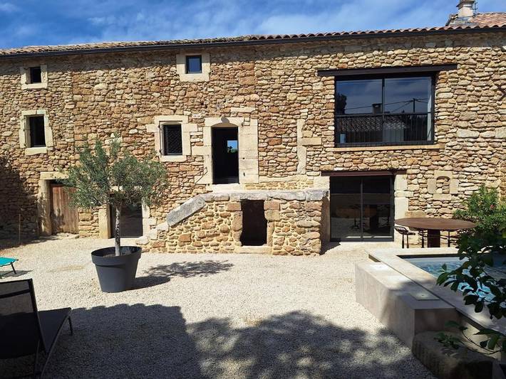 Maison d’hôte pour 8 personnes, avec jardin ainsi que vue et piscine dans la Drôme - 2