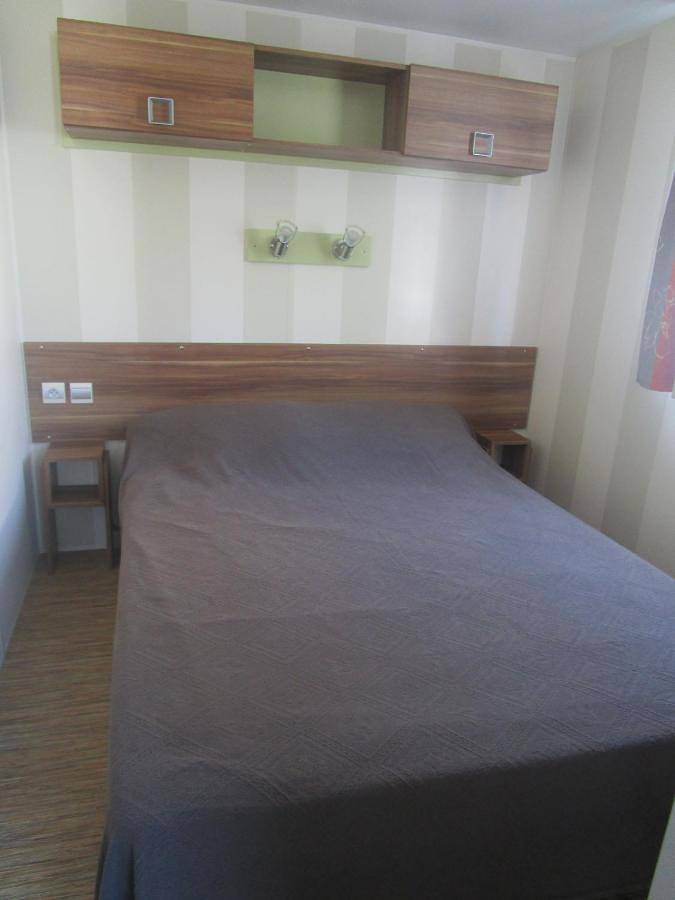 Location de vacances pour 6 personnes, avec terrasse et piscine dans Port de la Cotinière - 3