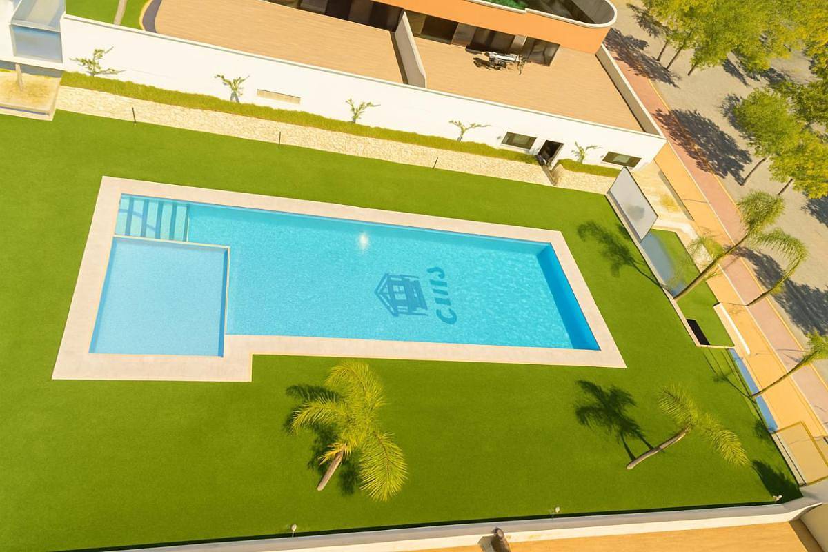 Apartamento entero, Lujoso apartamento de 2 dormitorios en Arenals del Sol con piscina y vistas al mar in Los Arenales del Sol, Elche