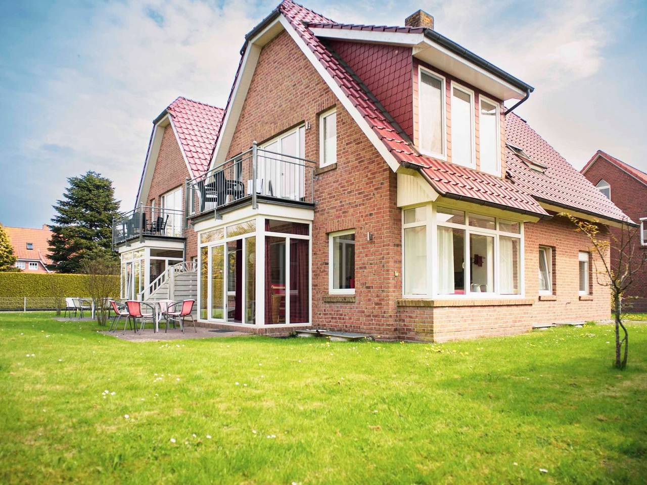 Ganze Ferienwohnung, Haus Caro - Haus Karo in Carolinensiel-Harlesiel, Wittmund
