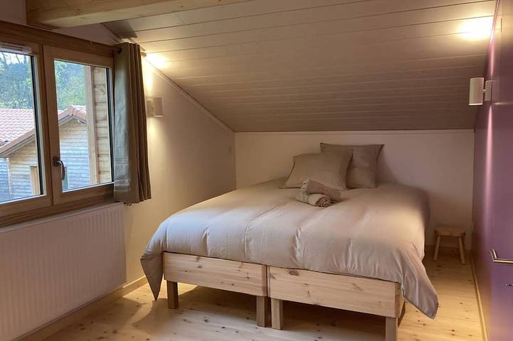 Chalet pour 6 personnes, avec Terrasse ainsi que Jardin et Sauna