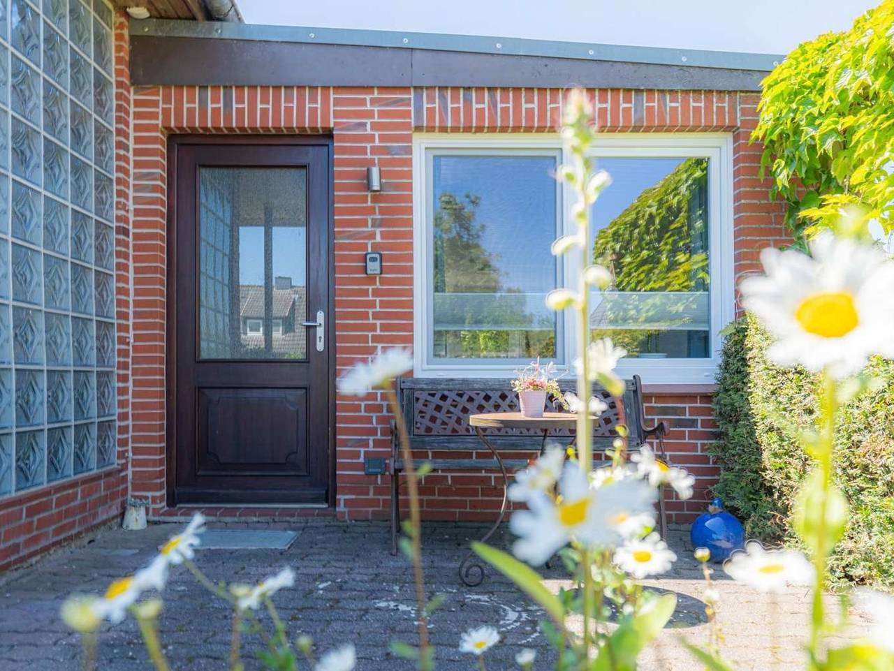 Ganze Ferienwohnung, Haus Eiderstedter Straße 6 - Wohnung Mien Kajüt (Id 455) in Oldenswort, Eiderstedt