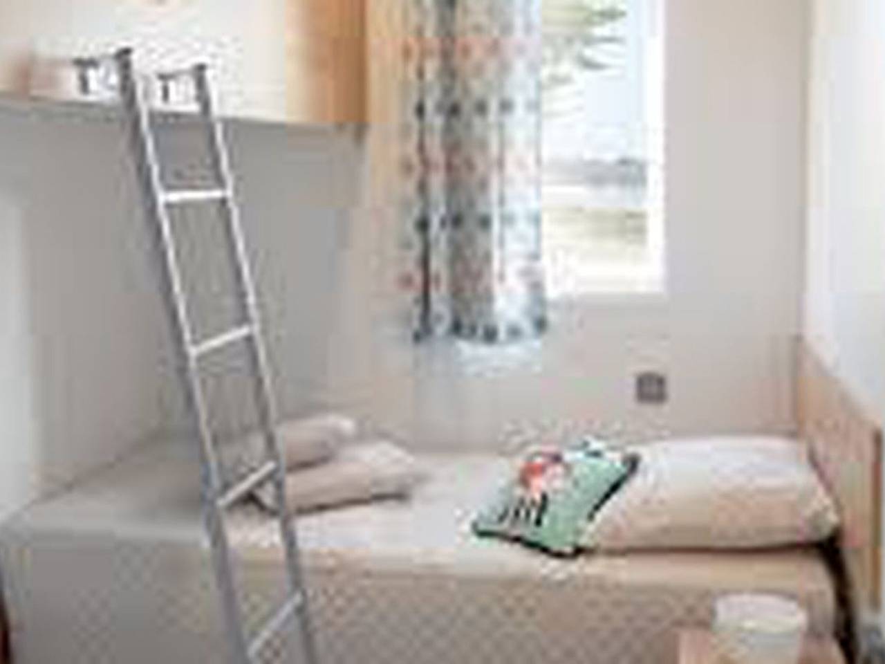 Mobil home avec terrasse pour 2 personnes in Luynes, Région de Tours