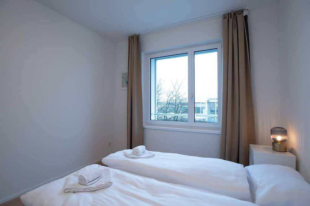Entire apartment, Zh Green 5- Letzigrund Hitrental Apartment in Zürich 48 Altstetten, Zurich