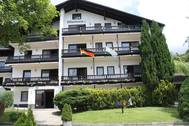 Hotel für 2 Personen, mit Terrasse und Garten sowie Sauna in Neuschönau