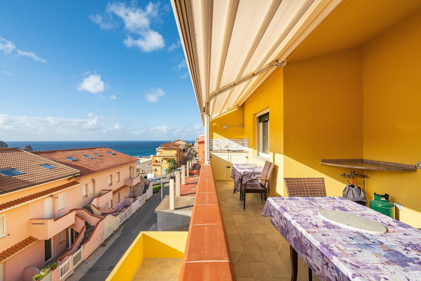Ferienhaus 'Sole E Mare Buggerru - Appartamento' mit Meerblick, privater Terrasse und Klimaanlage in Buggerru, Costa Verde (Sardinien)