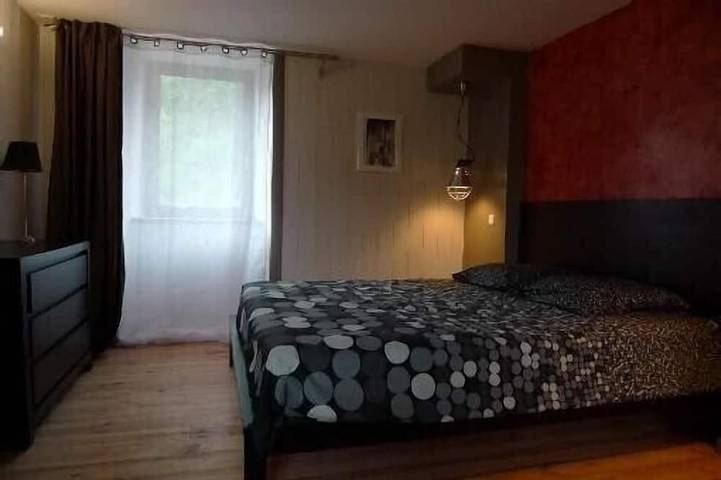 Location de vacances pour 3 personnes, avec terrasse et jardin à La Roche-Derrien - 3