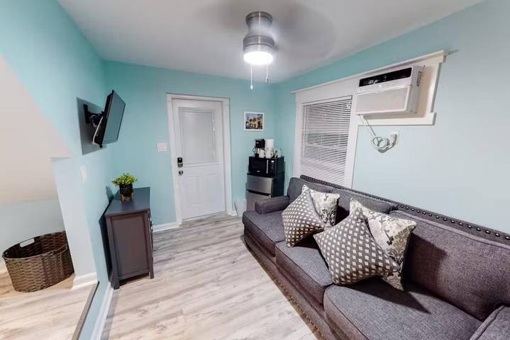 Holiday rental for 2 people, with pets in Key West