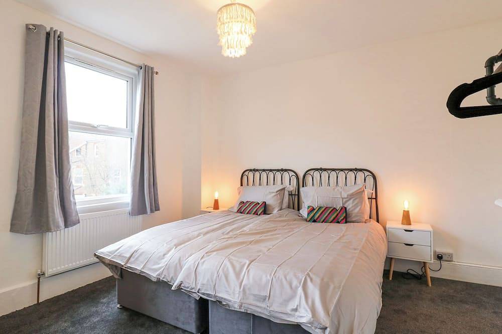 The Wiltons, family friendly, with a garden in Bexhill-On-Sea in Bexhill, East Sussex