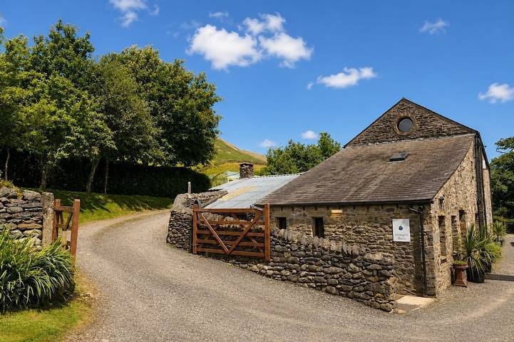 Holiday rental for 24 people, with Hot tub in Sedbergh