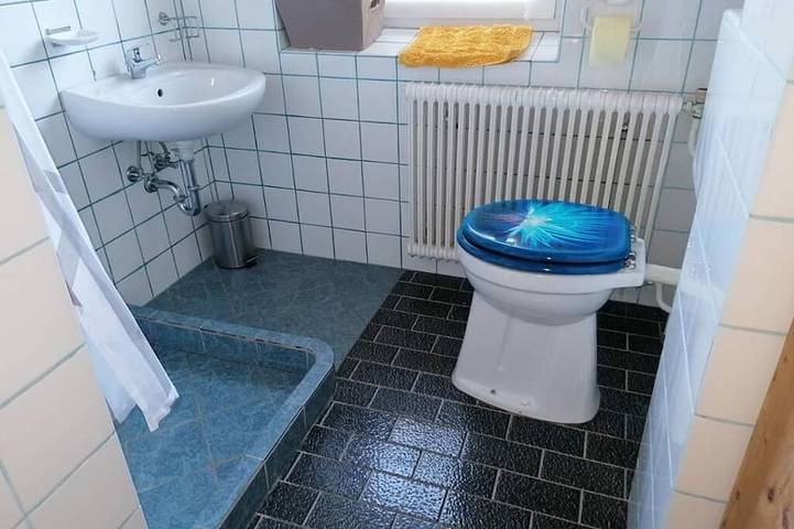 Ganze Wohnung, Appartement 1 für drei Personen mit Blick auf den Garten in Dobersberg, Waldviertel