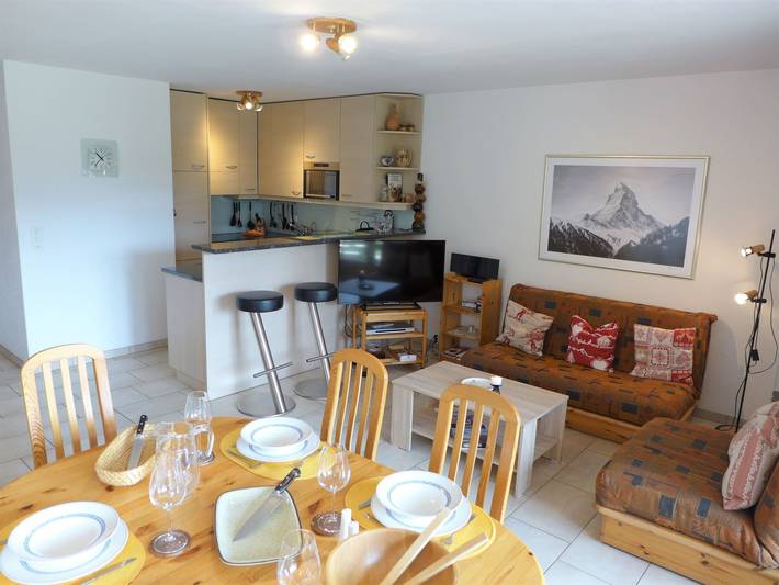 Gîte pour 4 personnes, avec balcon à Crans-Montana - 2