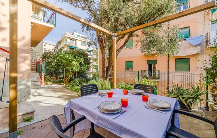 Ferienwohnung für 4 Personen, mit Terrasse in Genua - 2