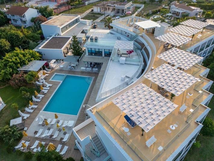 Hôtel pour 2 personnes, avec Balcon et Terrasse ainsi que Jacuzzi et Jardin