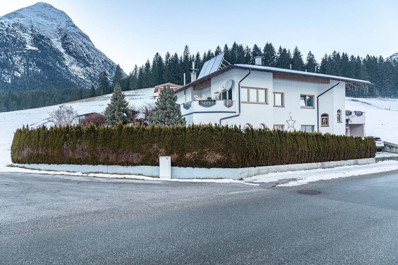 Apartamento entero, Apartamento “Paula” con vistas a la montaña, terraza privada y Wi-Fi in Leutasch, Distrito de Innsbruck-Land