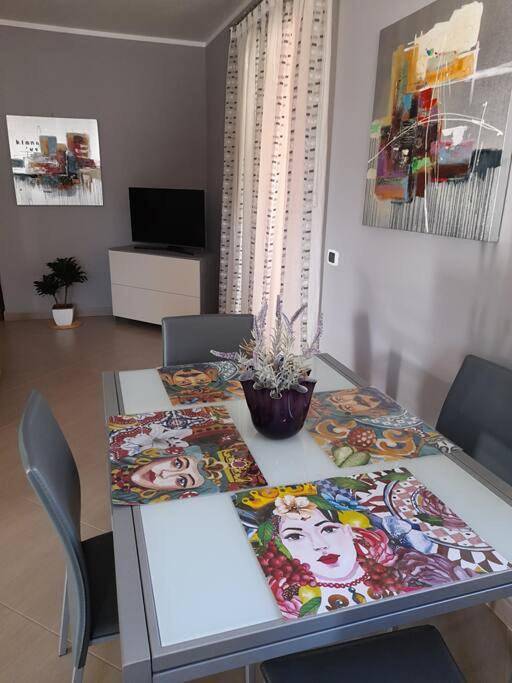 Appartement entier, Appartamento Luxury vicino al mare in Capaci, Province de Palerme