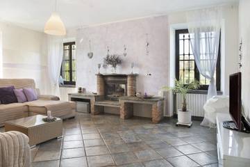 Vakantieappartement voor 6 Personen in Castell'Alfero, Provincie Asti, Afbeelding 2