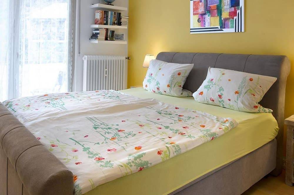 Ganze Wohnung, Ferienwohnung am Bleidenberg - Ferienwohnung Weingut Anton Hammes in Alken, Osteifel