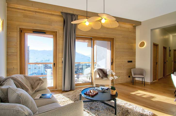Vakantiewoning voor 6 personen, with balkon and zwembad as well as sauna in Huez