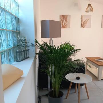 Gîte pour 2 personnes, avec jardin et terrasse à Le Thor