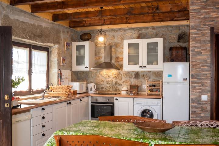 Casa charmosa em Celorico de Basto com vista para a montanha in Ribas, Distrito de Braga
