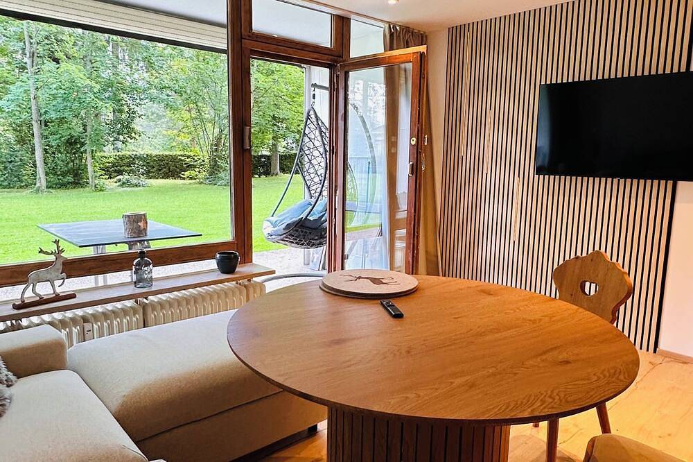 Ganze Wohnung, Ferienwohnung mit Bergblick und Pool im Schlosspark Grubhof in Loferer und Leoganger Steinberge, Sankt Martin bei Lofer