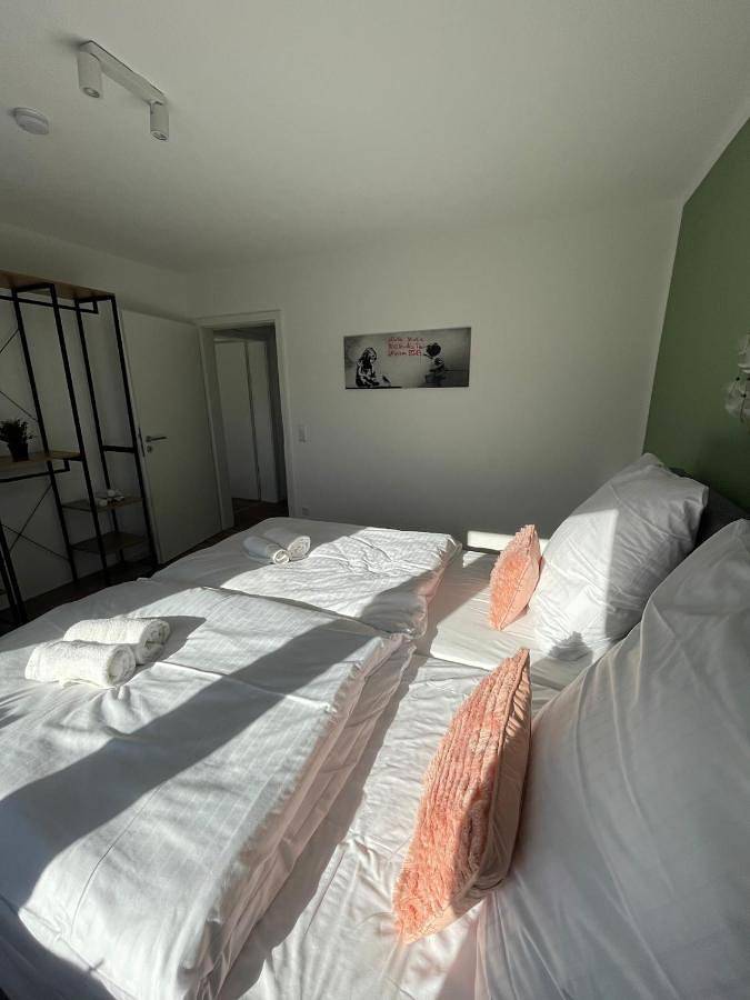 Ferienwohnung für 6 Personen, mit Terrasse und Garten sowie Ausblick in Blaustein - 4