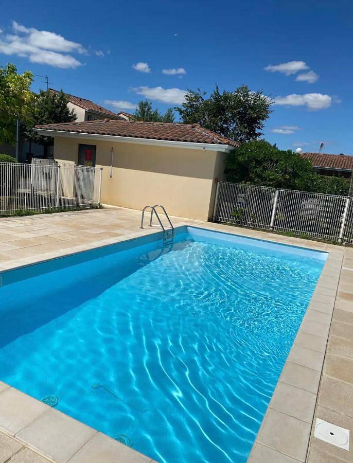 Gîte pour 3 personnes, avec balcon et piscine à Saint-Lys - 3