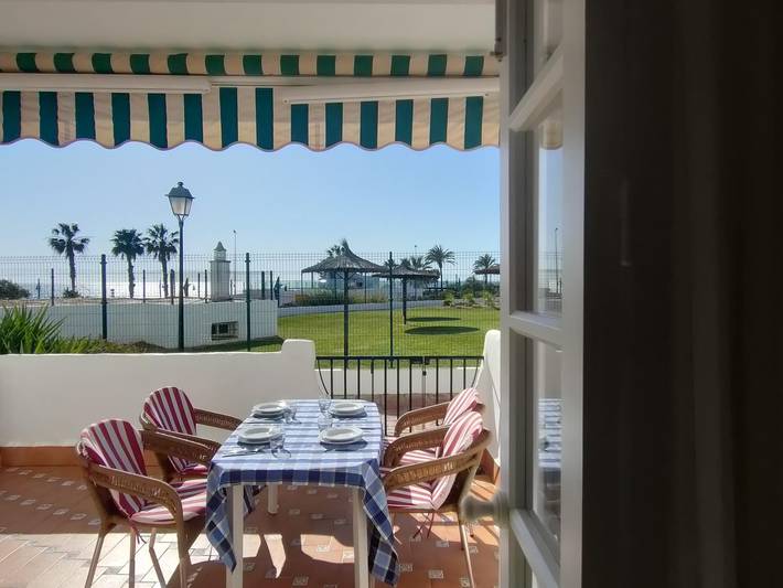 Ganze Ferienwohnung, Apartment mit Pool in der Nähe des Strandes La Barrosa in La Barrosa, Chiclana de la Frontera