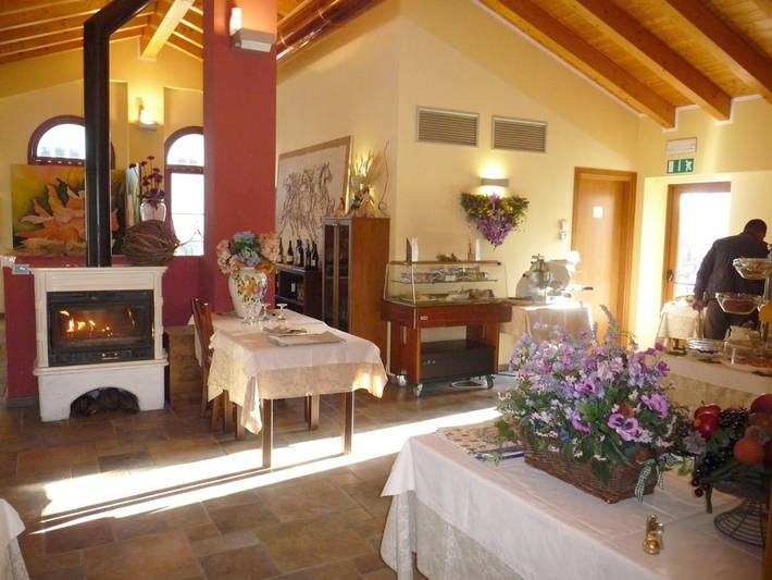 Club vacances pour 2 personnes, avec vue ainsi que jardin et piscine en Italie - 2